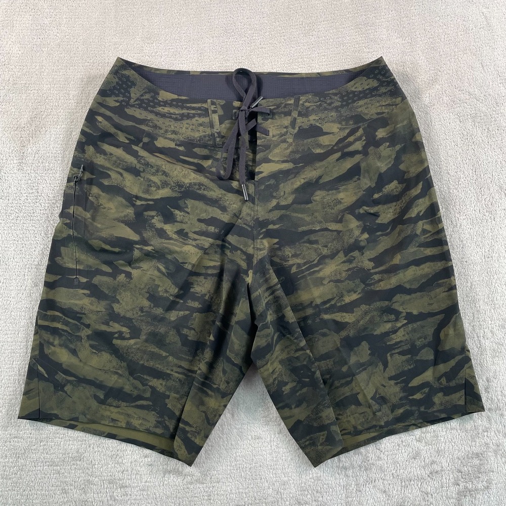 Lululemon Current State Board‎ Shorts 9" Men 28 Bricollage Military Green Black